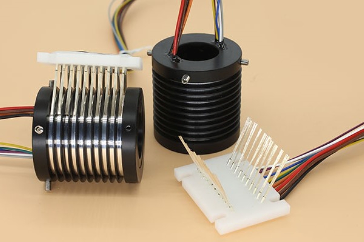 4 Wires 30A Circuits 250Rpm Capsule Slip Ring 600V For Monitor Robotic –  RoboticsDNA